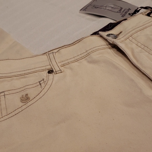 Gloria Vanderbilt Jeans NWT - Picture 2 of 7